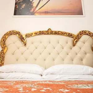 4* Otel Des Artistes